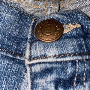 Levi’s Tilted 504 Women’s Jeans